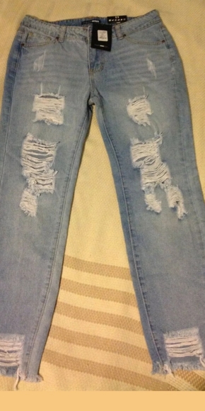 Fashionnova jeans - Picture 7 of 7